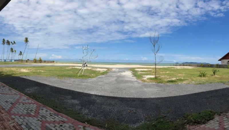 Ombak Deru Marang Exterior foto